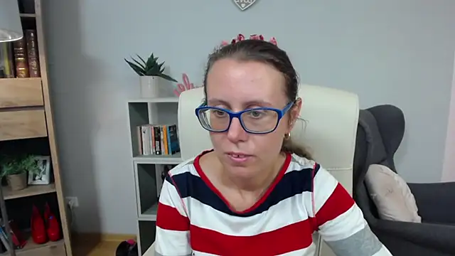 sweetxLizzy online show from 07-06-26, 04:30