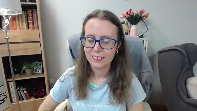 sweetxLizzy online show from 05-25-26, 04:34