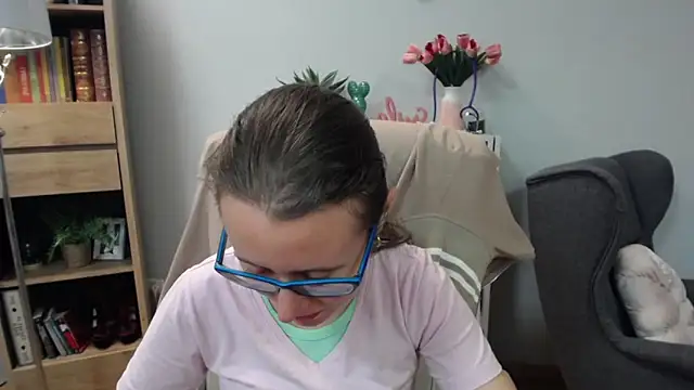 sweetxLizzy online show from 05-28-26, 04:53