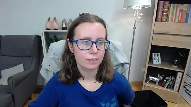 sweetxLizzy online show from 10-20-25, 04:36