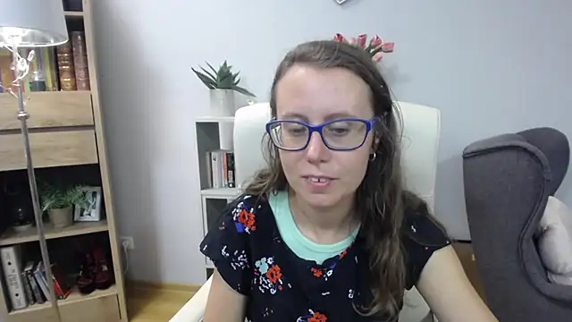 sweetxLizzy online show from 07-16-26, 05:26