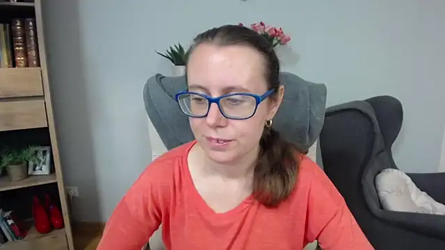 sweetxLizzy online show from 05-20-26, 04:31