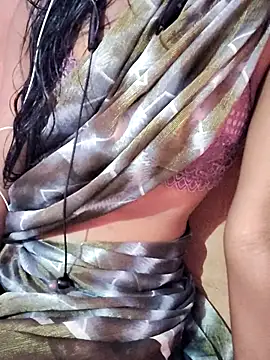 Snapshot of dream_Naughty_girl chatting on 11-01-25, 05:47 dream Naughty girl online show from 11-01-25, 05:47