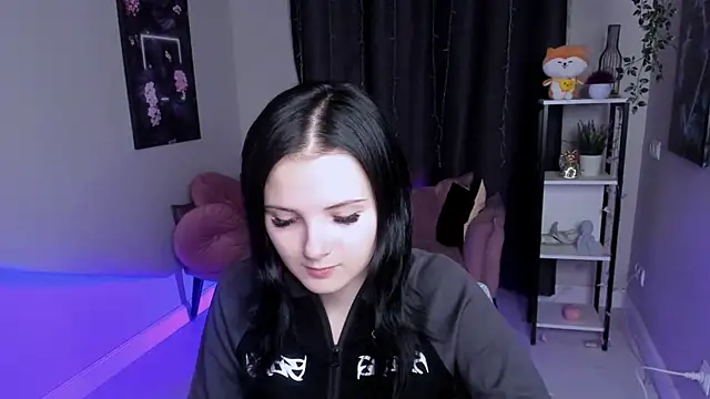 Snapshot of Leila_xxBaby chatting on 09-24-25, 12:22 Leila xxBaby online show from 09-24-25, 12:22