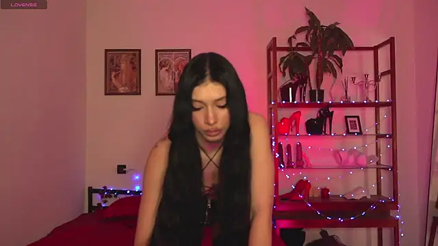 Snapshot of Olivia_Faye chatting on 07-08-26, 06:19 Olivia Faye online show from 07-08-26, 06:19