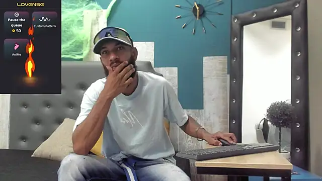 Damian Shakur online show from 10-29-25, 11:20