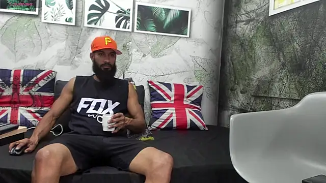Snapshot of Damian_Shakur chatting on 05-01-26, 01:27 Damian Shakur online show from 05-01-26, 01:27