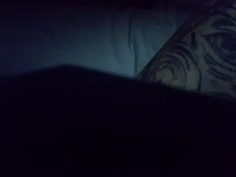 Blue Liz online show from 12-17-25, 01:21