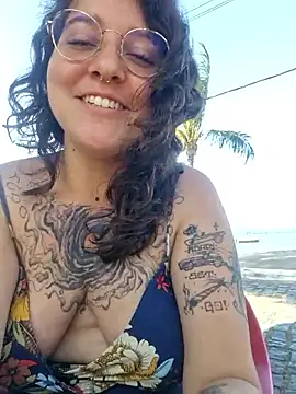 Blue Liz online show from 12-01-25, 05:36