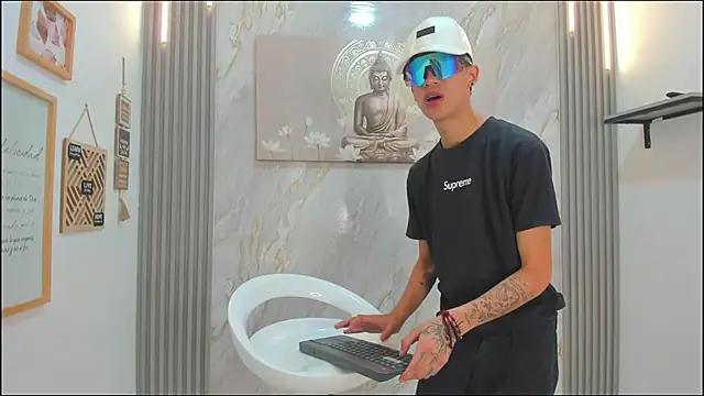 TWINKS BOYS1 online show from 01-06-26, 07:40