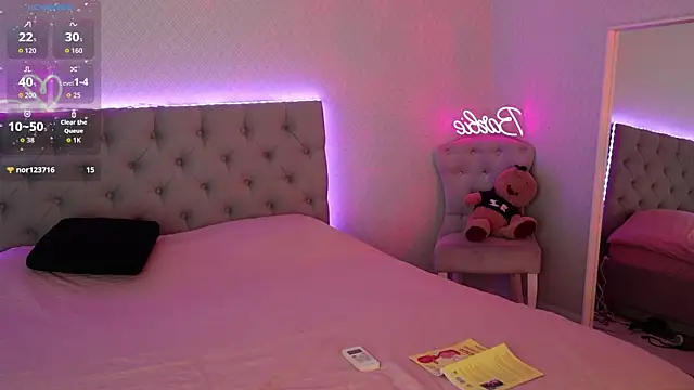 Katherinepinke online show from 09-25-25, 10:10