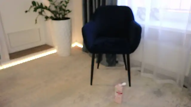 Katherinepinke online show from 01-14-26, 01:37