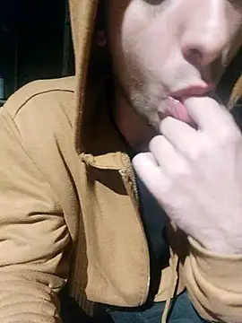 Snapshot of Czarnoksieznik chatting on 11-01-25, 10:14 Czarnoksieznik online show from 11-01-25, 10:14