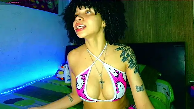 Snapshot of bettyboo2801 chatting on 09-16-25, 02:56 bettyboo2801 online show from 09-16-25, 02:56