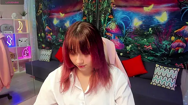 ClaraParks online show from 11-23-25, 06:51