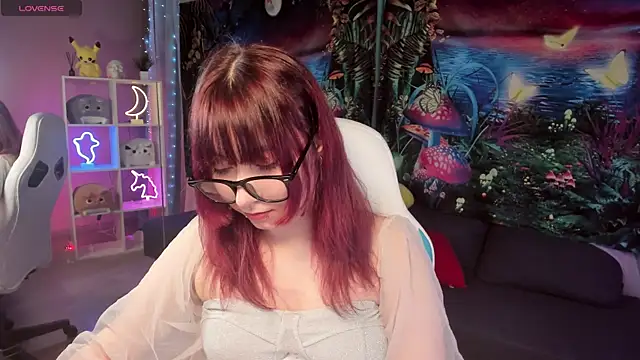 ClaraParks online show from 11-11-25, 07:52