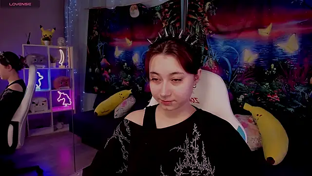 ClaraParks online show from 03-12-26, 08:24