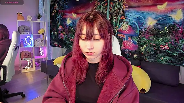 ClaraParks online show from 11-03-25, 06:22