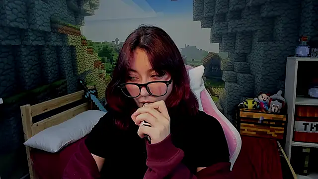 ClaraParks online show from 02-03-26, 06:24