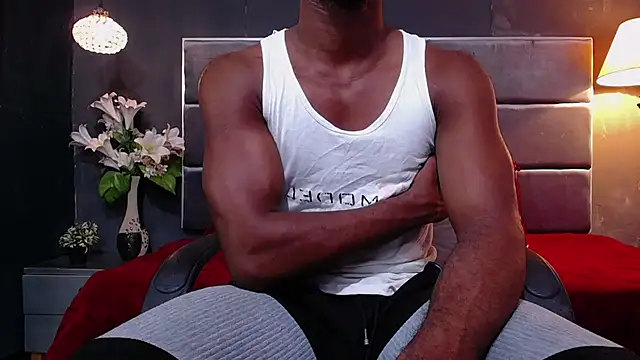 Snapshot of blackbignude chatting on 10-03-25, 01:20 blackbignude online show from 10-03-25, 01:20