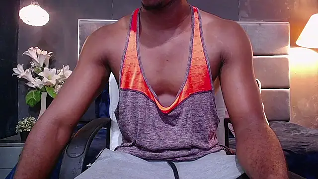 Snapshot of blackbignude chatting on 10-23-25, 01:59 blackbignude online show from 10-23-25, 01:59