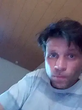 PascalHot87 online show from 06-17-26, 01:32