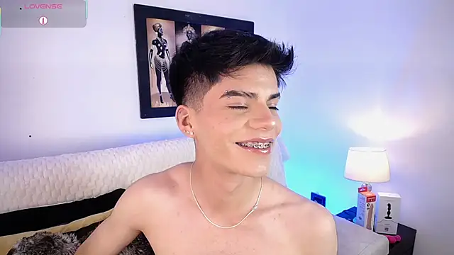 Dulcey  online show from 09-14-25, 10:32