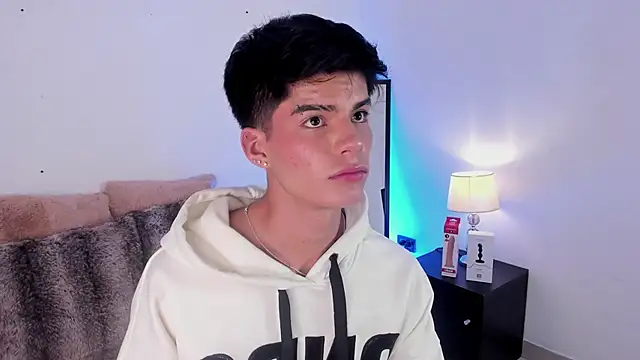 Dulcey  online show from 09-22-25, 06:08