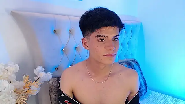 Dulcey  online show from 09-13-25, 04:23