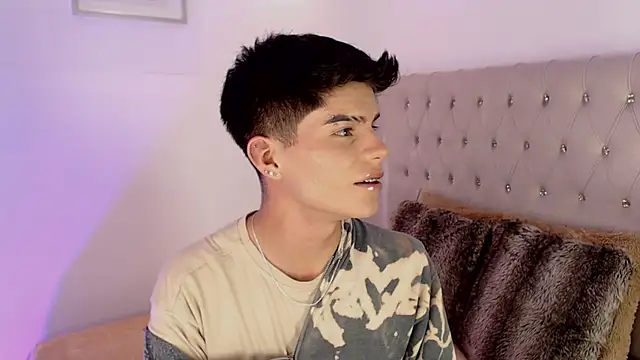 Dulcey  online show from 10-05-25, 12:23