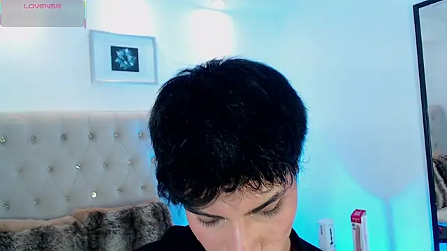 Dulcey  online show from 09-20-25, 10:26