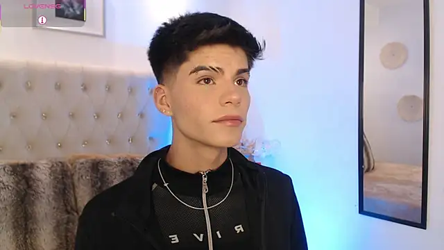 Dulcey  online show from 09-28-25, 01:01