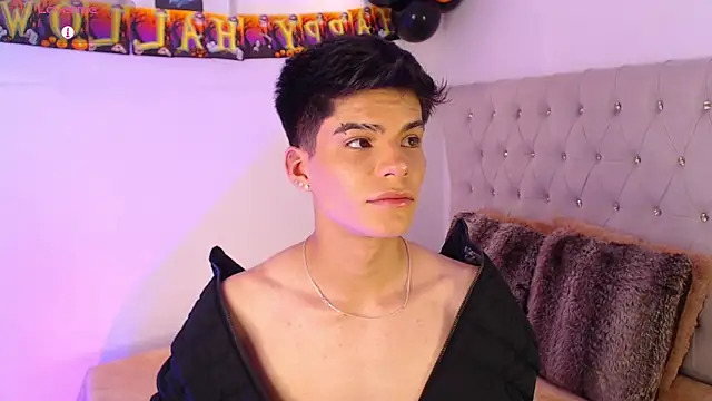 Dulcey  online show from 10-07-25, 04:13