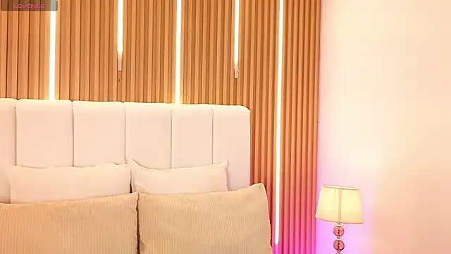 Dulcey  online show from 03-20-26, 05:19