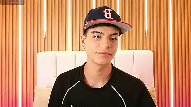 Dulcey  online show from 04-04-26, 05:58