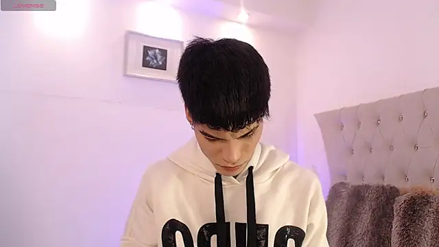 Dulcey  online show from 11-10-25, 04:06