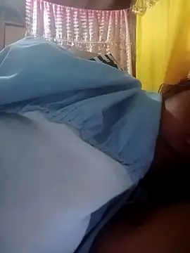 hotolivia34 online show from 10-29-25, 10:42