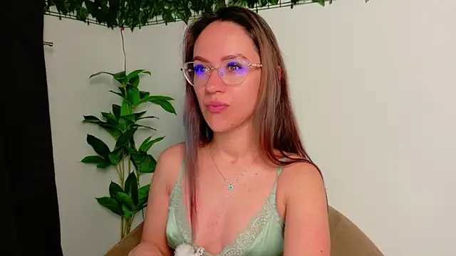 EvaBllake online show from 04-22-26, 05:25