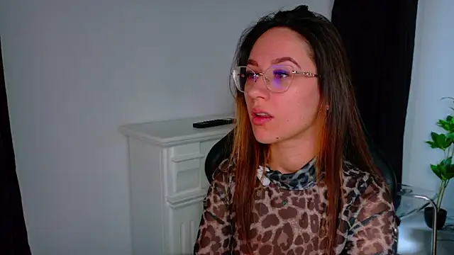 EvaBllake online show from 02-10-26, 06:12