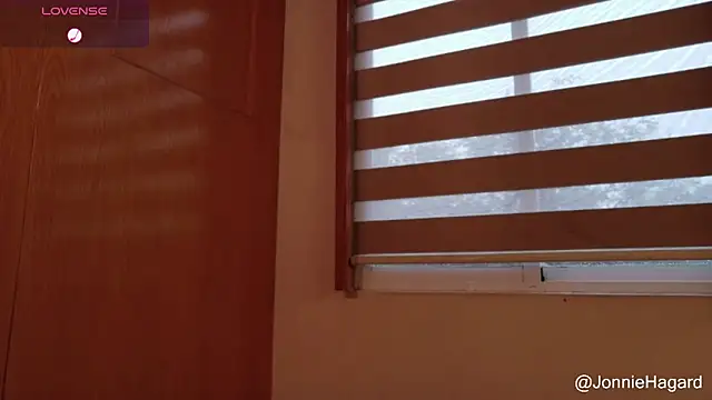 JonnieHagard online show from 04-07-26, 11:28