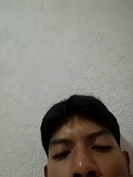 Snapshot of TrisAlex25 chatting on 09-12-25, 01:06 TrisAlex25 online show from 09-12-25, 01:06