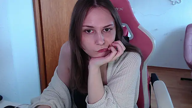 ox Tricia online show from 05-20-26, 10:45