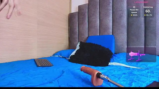 Snapshot of sebas_palacioo chatting on 09-20-25, 08:19 sebas palacioo online show from 09-20-25, 08:19