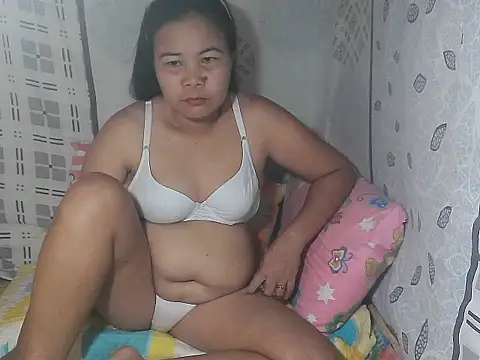 SweetFuck Tina online show from 01-10-26, 07:31