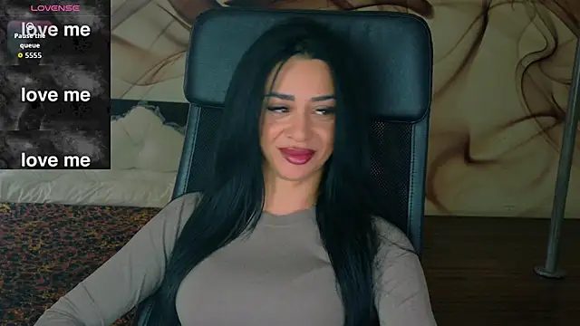 NaomiScarlet online show from 11-12-25, 10:30