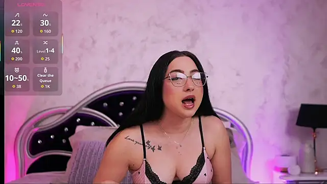 SweetySasha18 online show from 06-27-26, 05:41