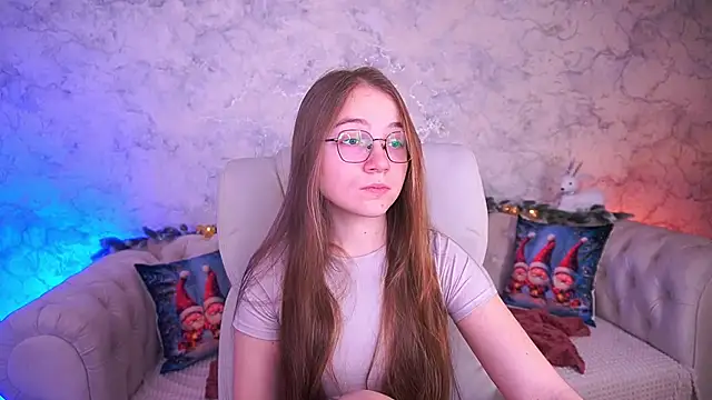 ArrinaWairr online show from 12-22-25, 08:47