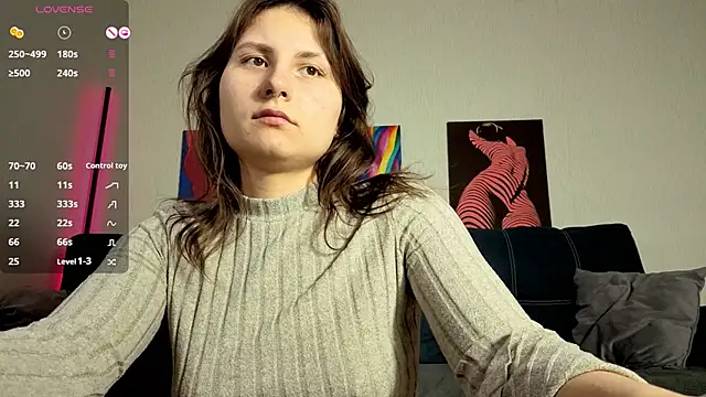 TrixiBell online show from 03-13-26, 04:17