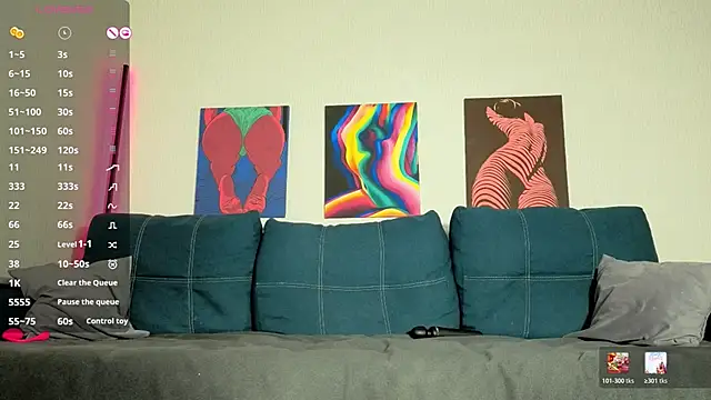 TrixiBell online show from 03-28-26, 04:02