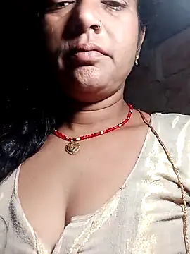 Cutreet online show from 09-18-25, 01:08